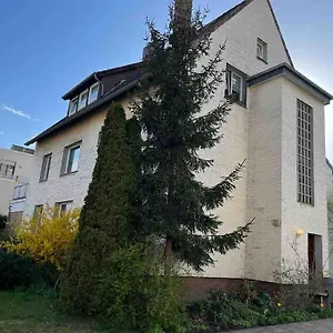  Apartment Private In Misburg,